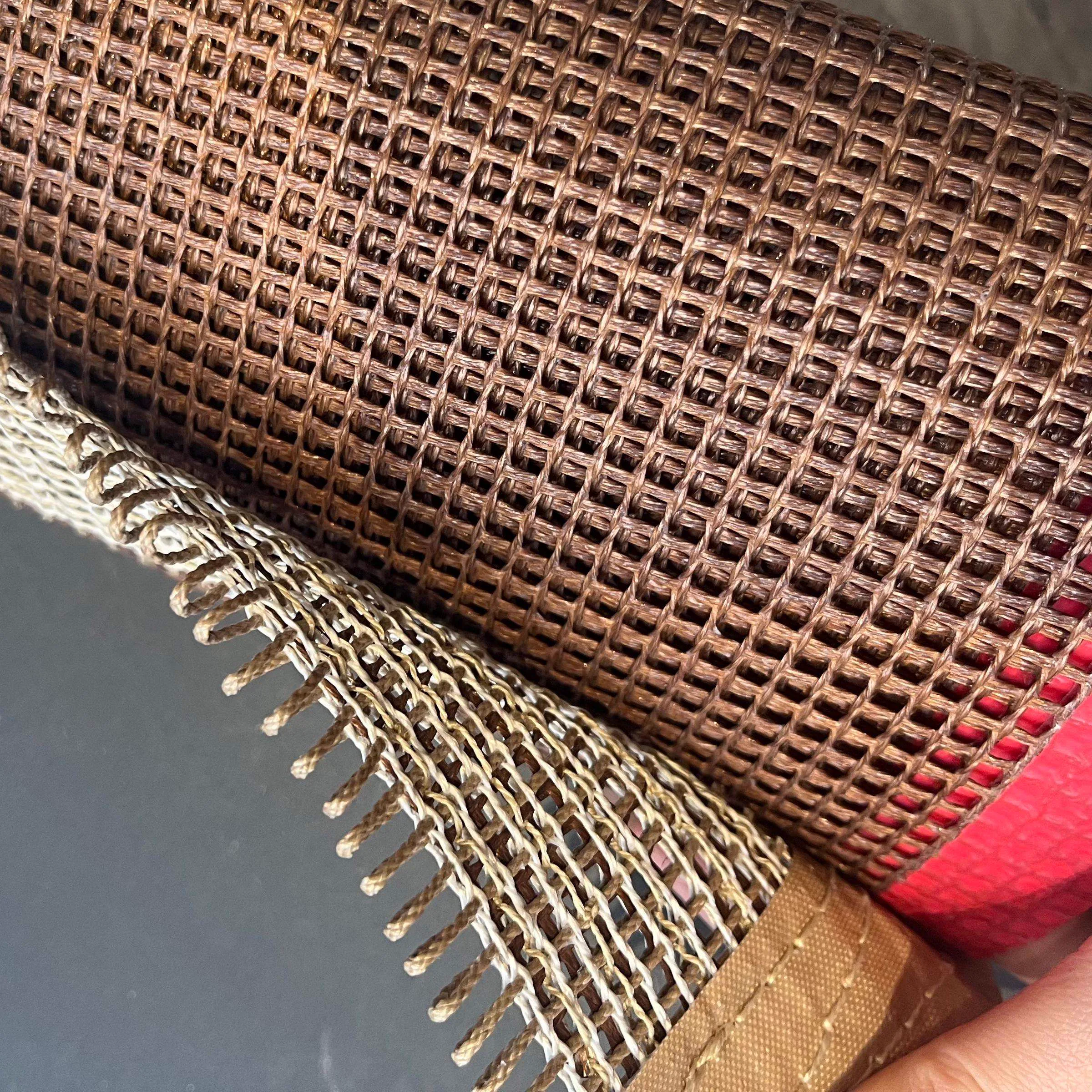 PTFE-coated fiberglass mesh detail